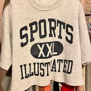 Crop oversize sports illustrated sweatshirt